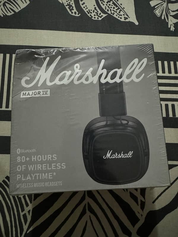 marshall major IV headphones box pack 0