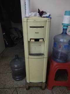 Haier Water Dispenser