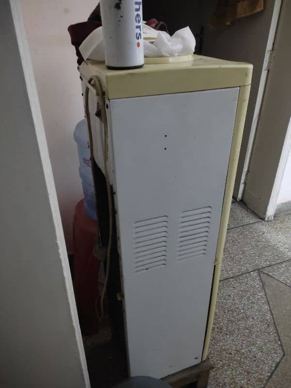 Haier Water Dispenser 1