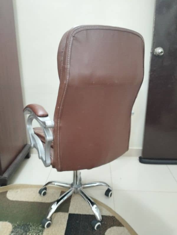 Brown Revolving Office/Home Chair for Sale 3