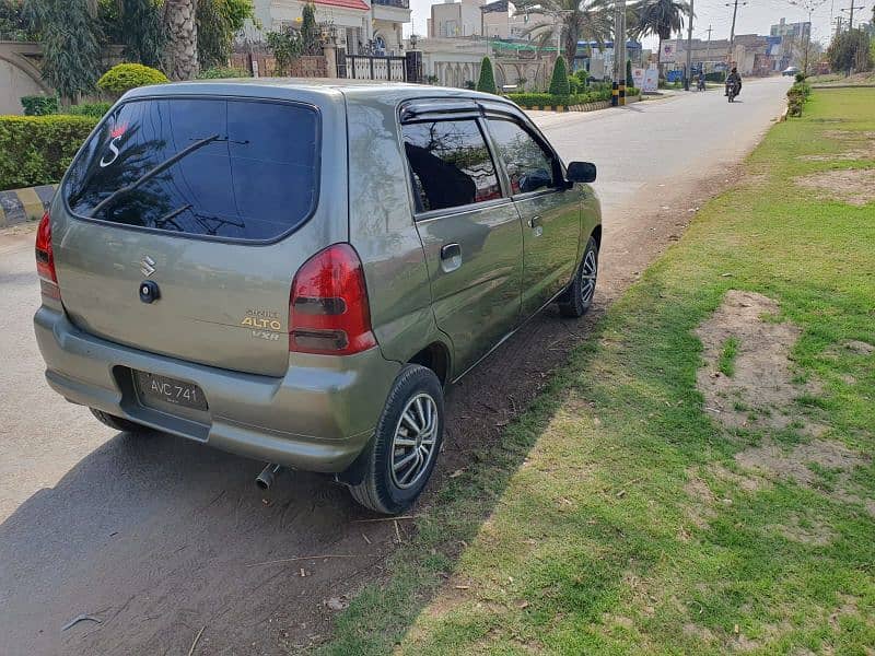 Suzuki Alto 2011 5