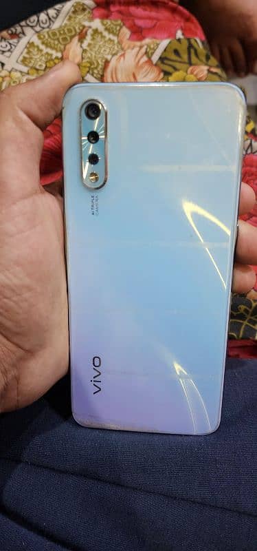 Vivo S1 3