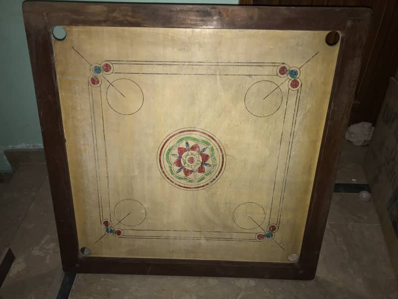 Carrom Board (42x42 inches) 2