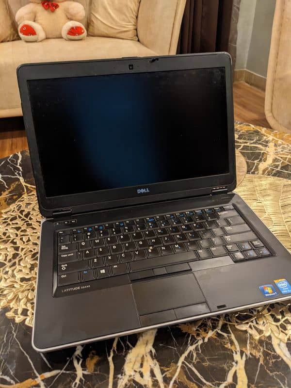 Dell latitude E6440 core i7 4th gen 2