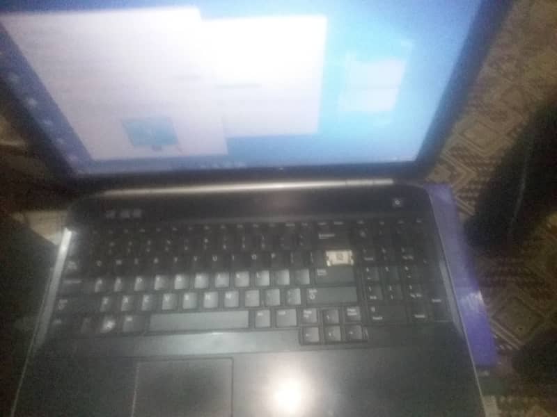 Dell i52nd generation 4gb ram 350gb hhd without battery heavy machine 1