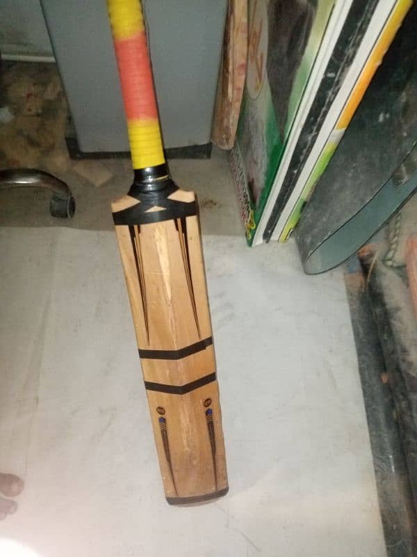 used hard ball bat for sale price 3500 orignal 2