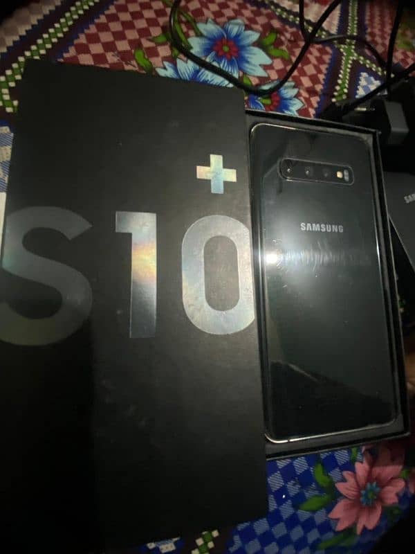 Samsung S10 plus official dual approved with box 1