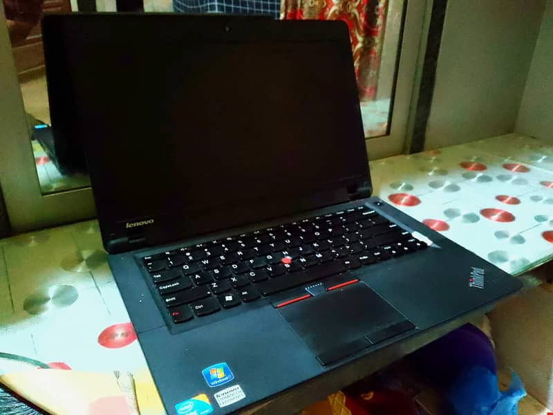 Lenovo i3 1stgen 6gb Ram 0