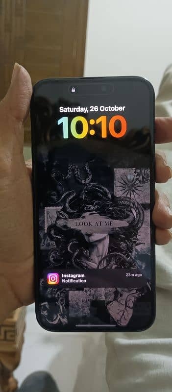 i phone 15 pro max LLA Fectory unlock 2