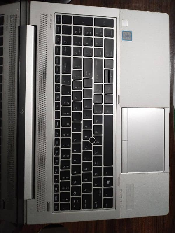 core i5 8generation 850 G6 2