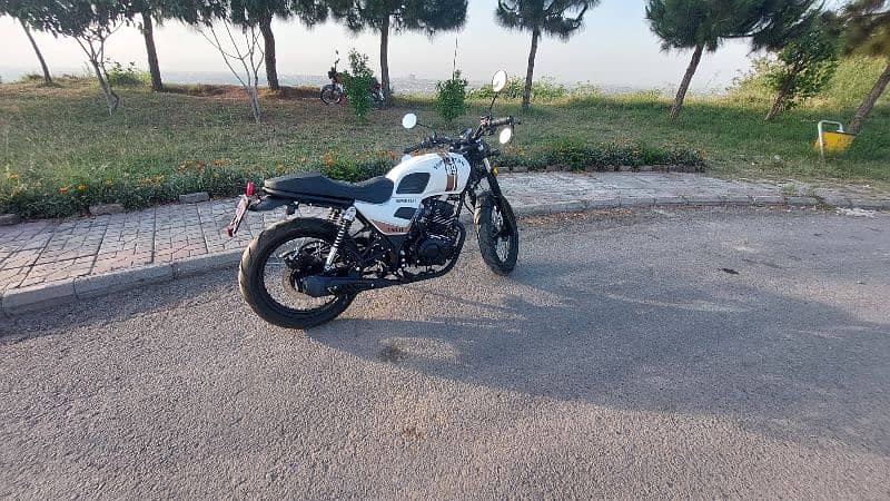 Superstar falcon 150cc Urgent sale bike is in perfect condition 3