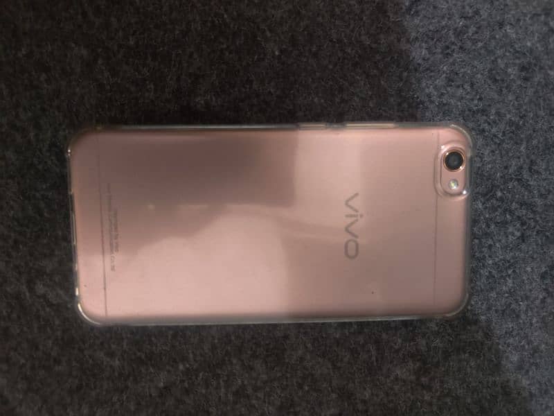 Vivo Y67 1