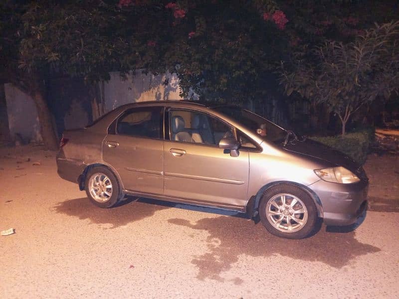 Honda City IDSI 2005 10