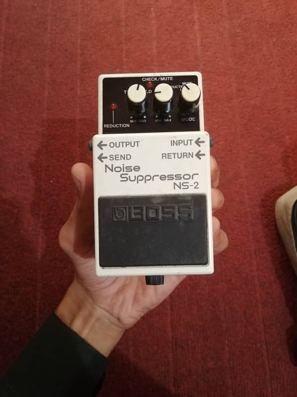 Boss NS-2 Noise Surpressor Electric Guitar effect pedal for distortion 0