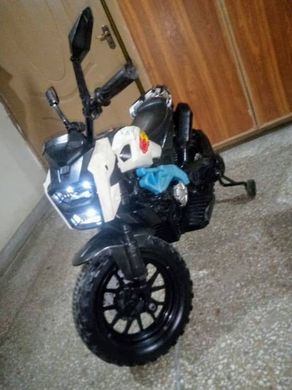 Kids Electric Bike O3358O8816O Call/ Whatsap. Brand New 4