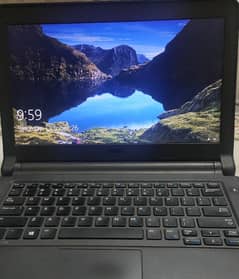 Dell laptop Core i5 4GB RAM