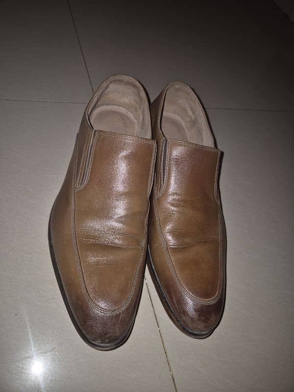 Formal/Casual Shoes Available for Sale in Good Condition 7