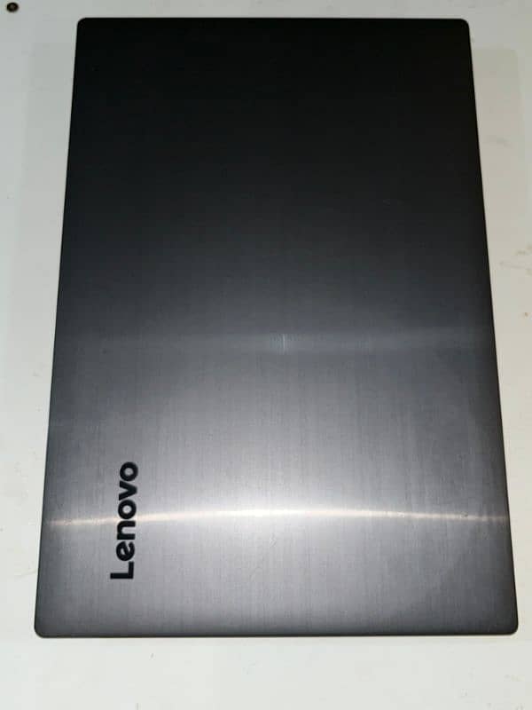 Lenovo V330-15IKB 15.6" Intel Core i5-8th gen 12GB RAM 500GB laptop 9