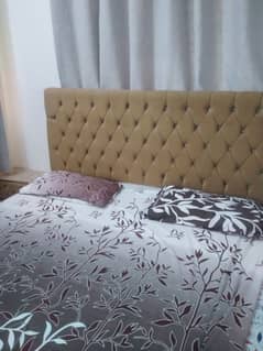 king size bed with mattress 2 said table valvet