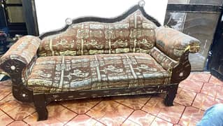 Dewan sofa urgent sell