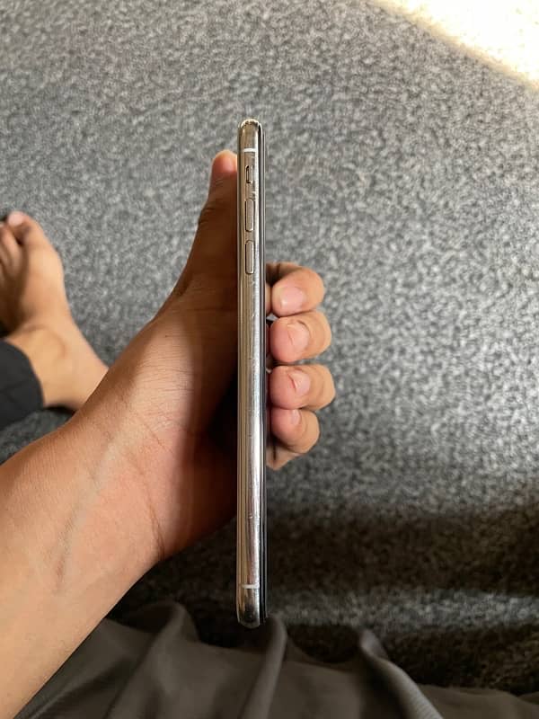 iphone xs Max 64gb zong sim permanent working 3