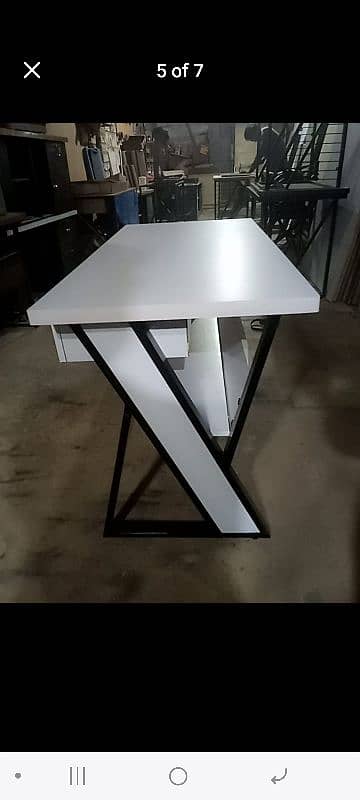 gaming Tables/ computer Tables 3