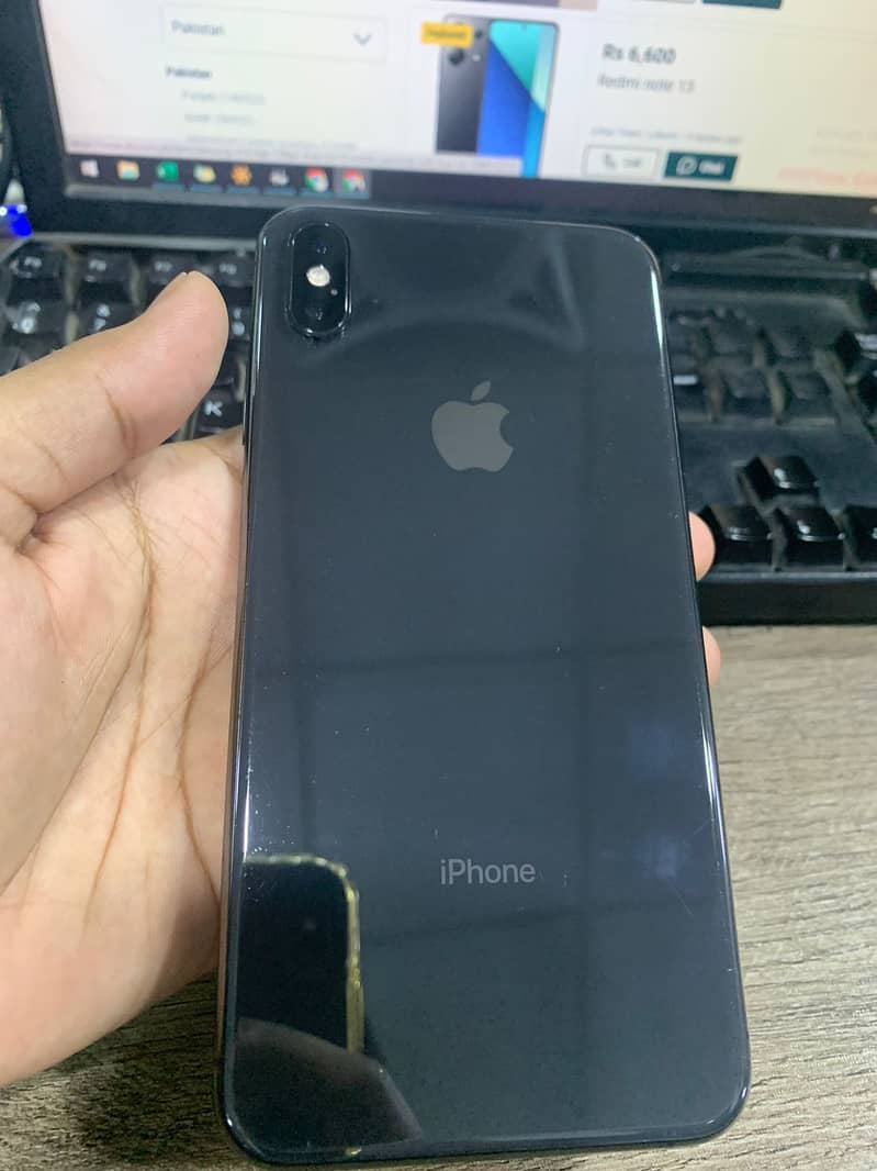 iphone xs max 2