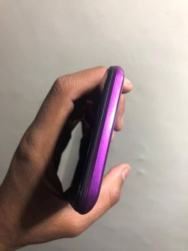 Infinix hot 9 play 2 32 with box 10 by 10 condition hai 1