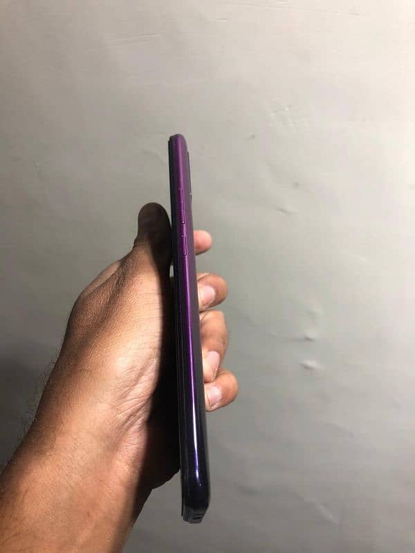 Infinix hot 9 play 2 32 with box 10 by 10 condition hai 6