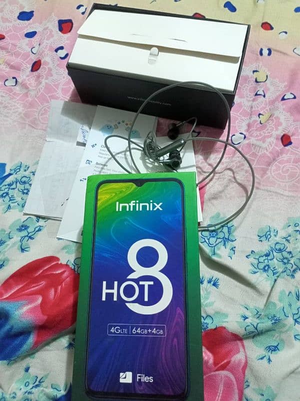 infinix mobile 4 64 with box clean phone 2