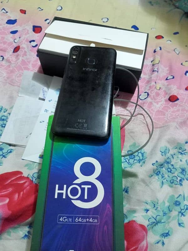 infinix mobile 4 64 with box clean phone 3