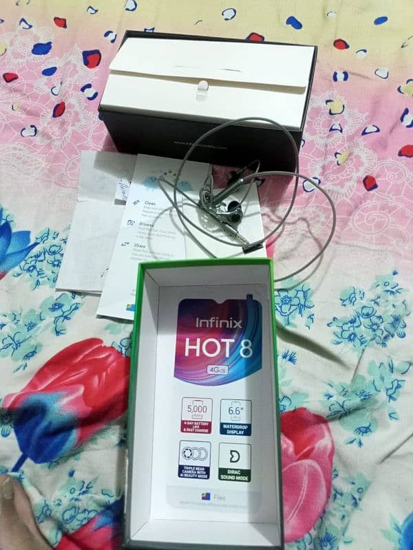 infinix mobile 4 64 with box clean phone 7