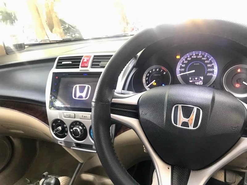 Honda City Aspire 2018 6