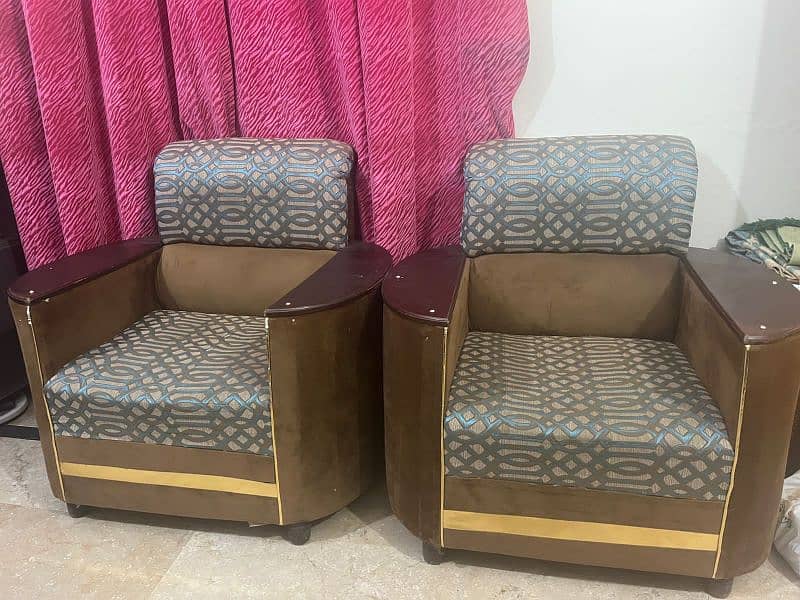 sofa 5 seater for sale 0