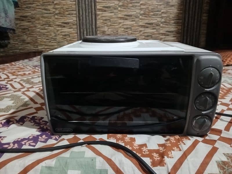 a used microwave Owen 3