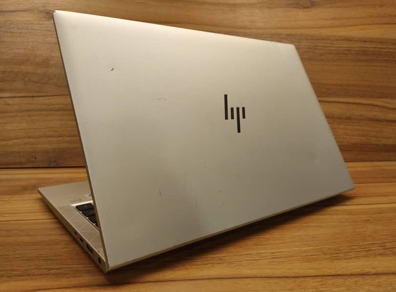 HP ELITE BOOK 840g7 2