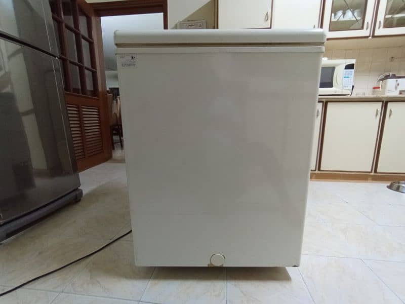 Haier HDF-245SD Single Door Chest Deep Freezer 6