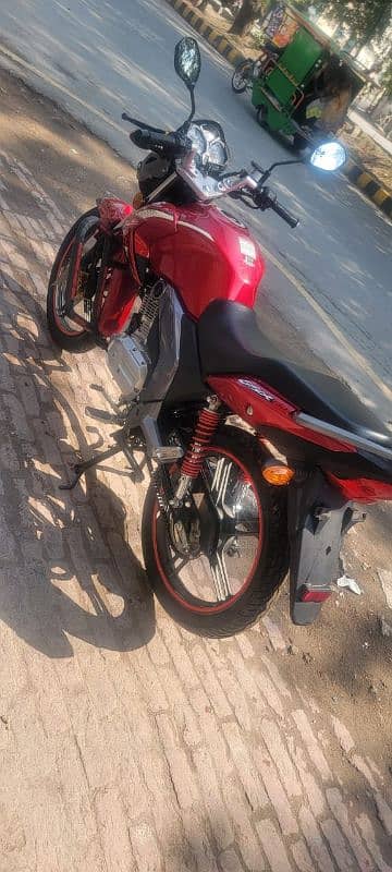 Suzuki GSX-125 10/9 condition Fresh Bike 16