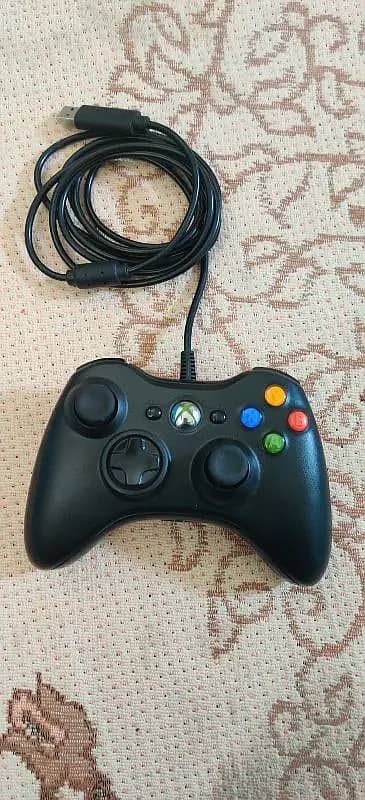 XBOX 360 CONTROLLERS 1