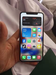 IPHONE xs Max 64 pta approved