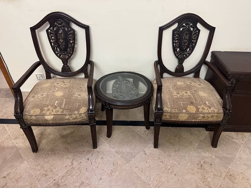 Bedroom chairs set 0