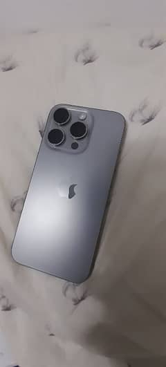 apple I phone 15 pro (JV)