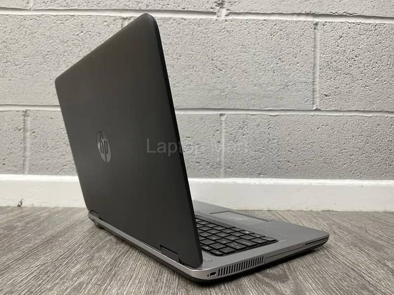 HP ProBook 640 G3 Core i5 7th Gen 8/256 GB 4