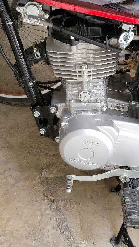 Honda CG 125 Brand New 5