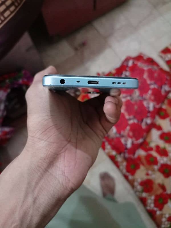 Oppo A18 compelet box 3