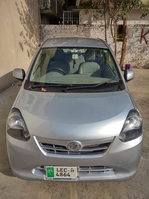 Daihatsu Mira 2014 0