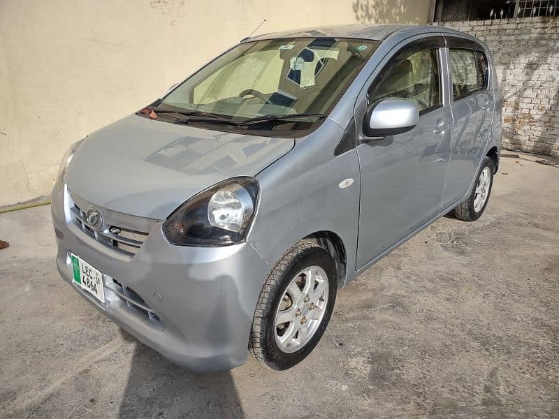 Daihatsu Mira 2014 1