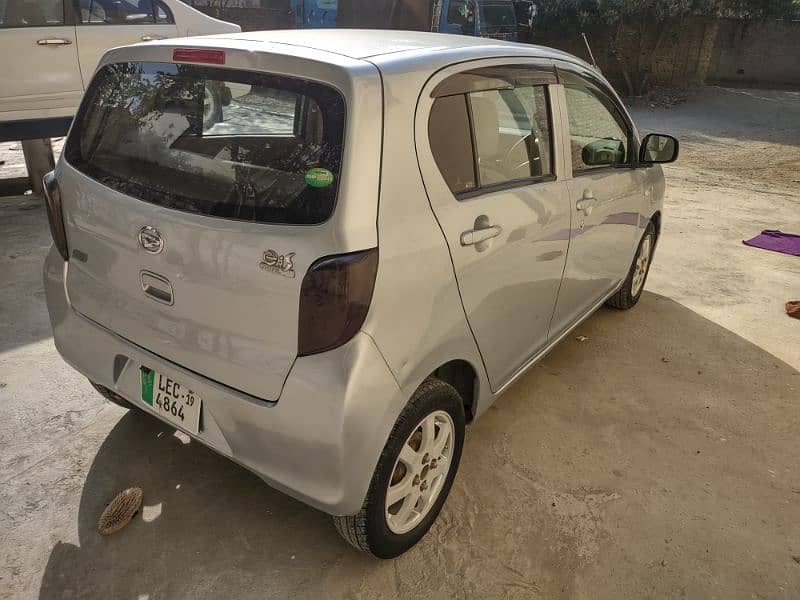 Daihatsu Mira 2014 5