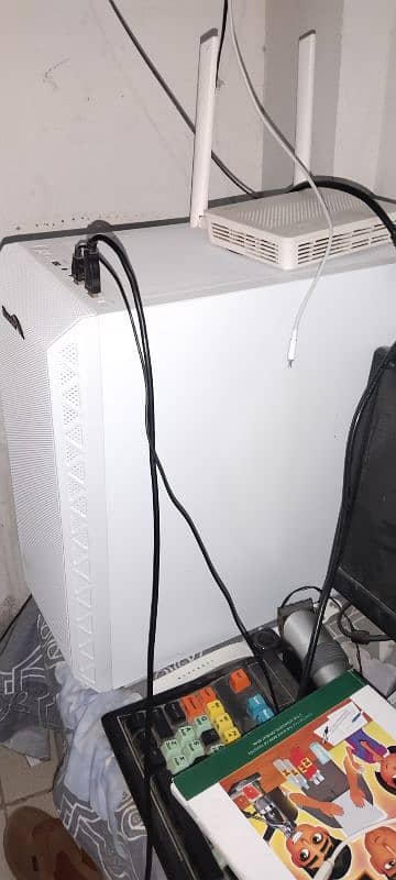 gaming PC 10by10 condition 2