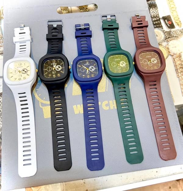 Men Watches in 5 different colours 0